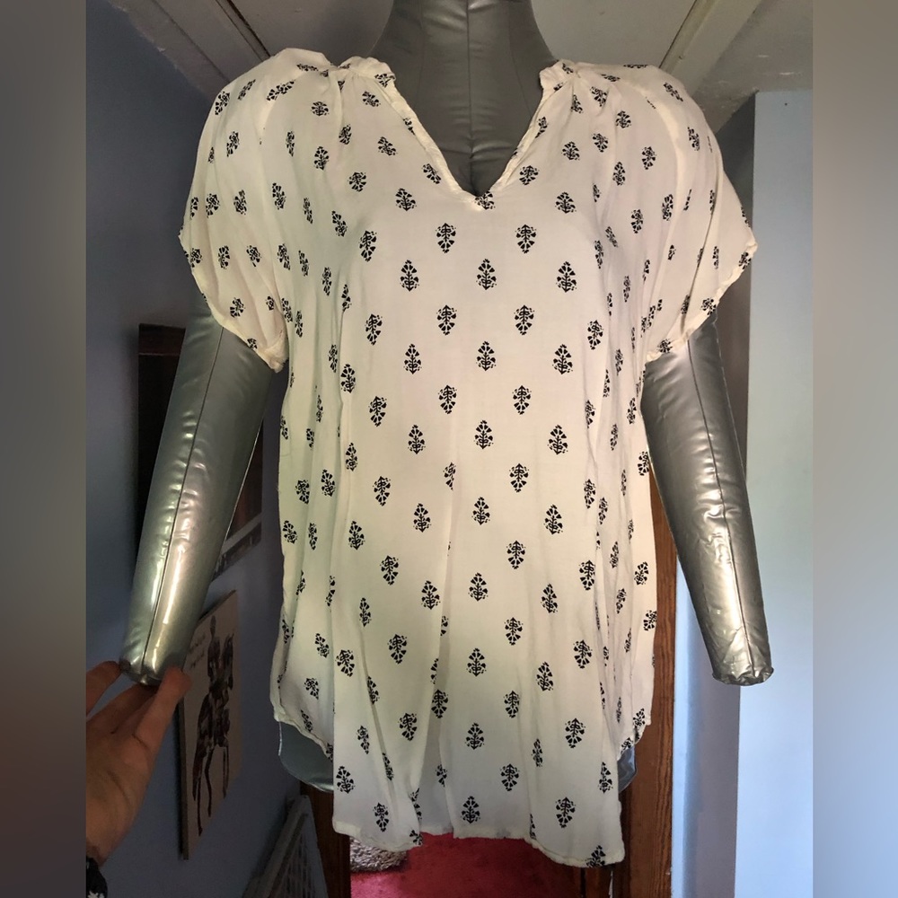 Small short sleeve old navy top